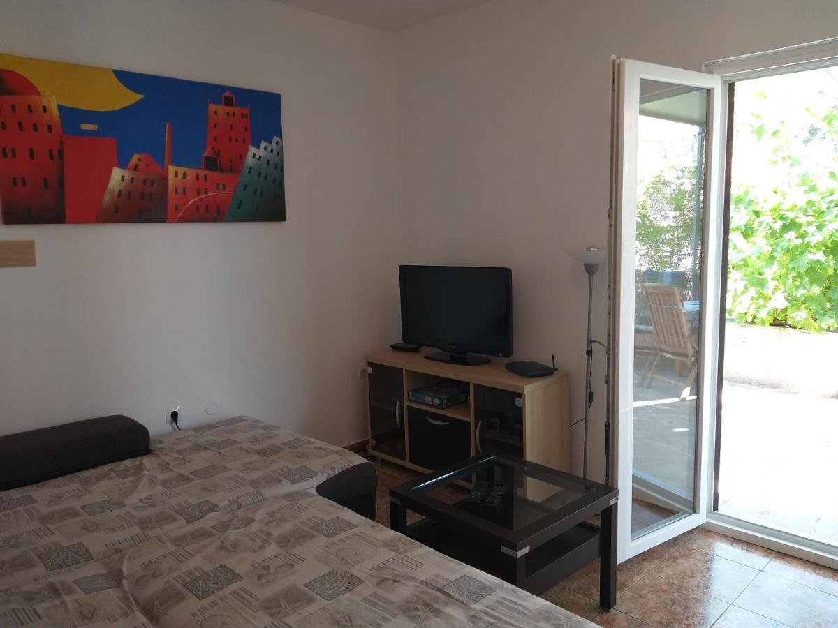 Holiday Home J-Adria Jadrija Exterior photo
