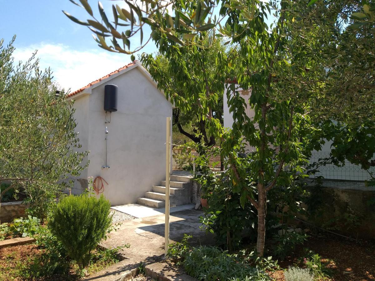 Holiday Home J-Adria Jadrija Exterior photo