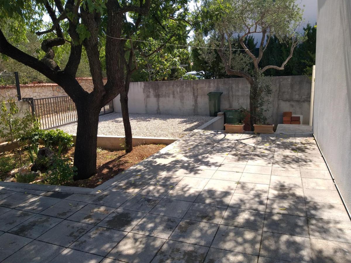 Holiday Home J-Adria Jadrija Exterior photo
