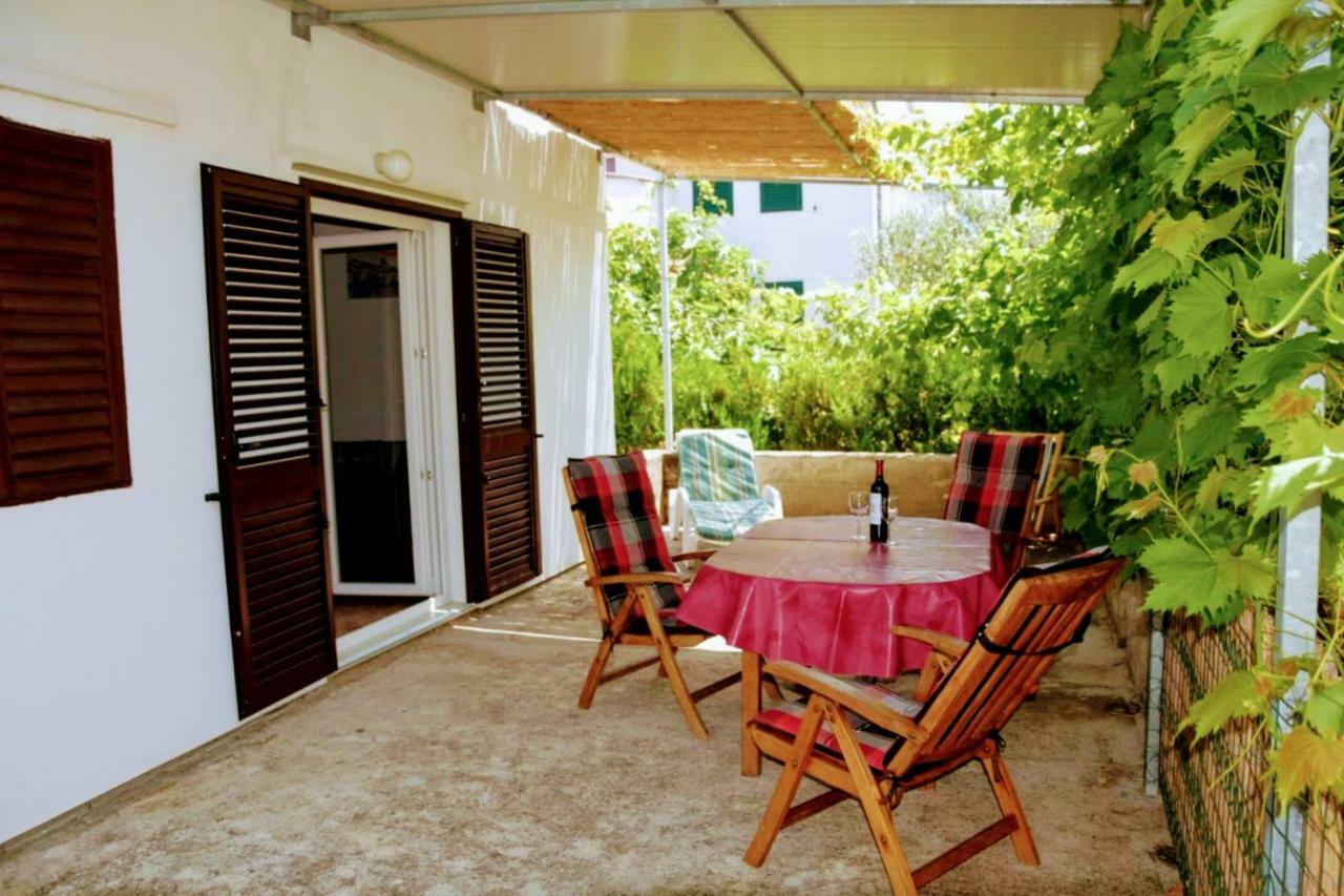 Holiday Home J-Adria Jadrija Exterior photo